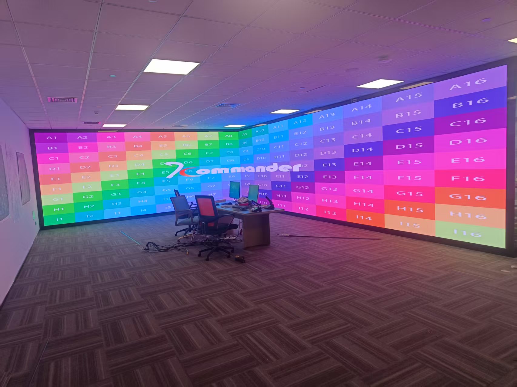 山西晋中航空港裸眼 3D L 型 LED 显示项目